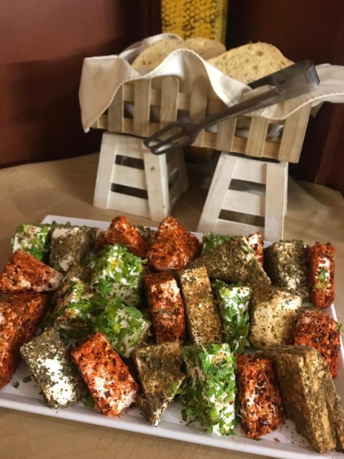 פמפורובו Elina Hotel מראה חיצוני תמונה