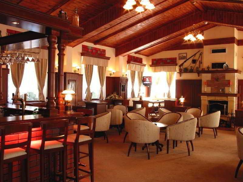 פמפורובו Elina Hotel מראה חיצוני תמונה
